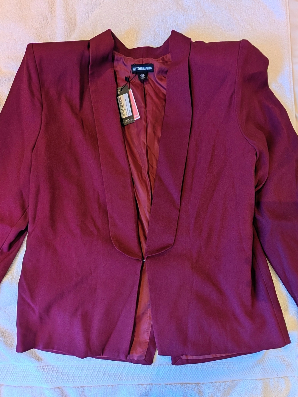 NWT PrettyLittleThing Burgundy Tailored Longline Blazer Size 4